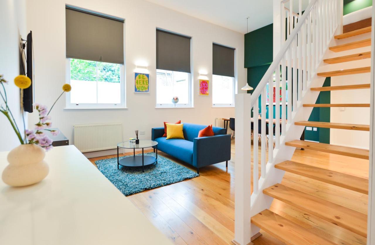 Spacious West Hampstead Apartment With Mezzanine Bedroom By Concept Apartments London Exterior photo